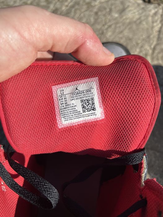 jordan 1 mid grey cement