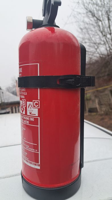 Stingător auto 2,5 litri