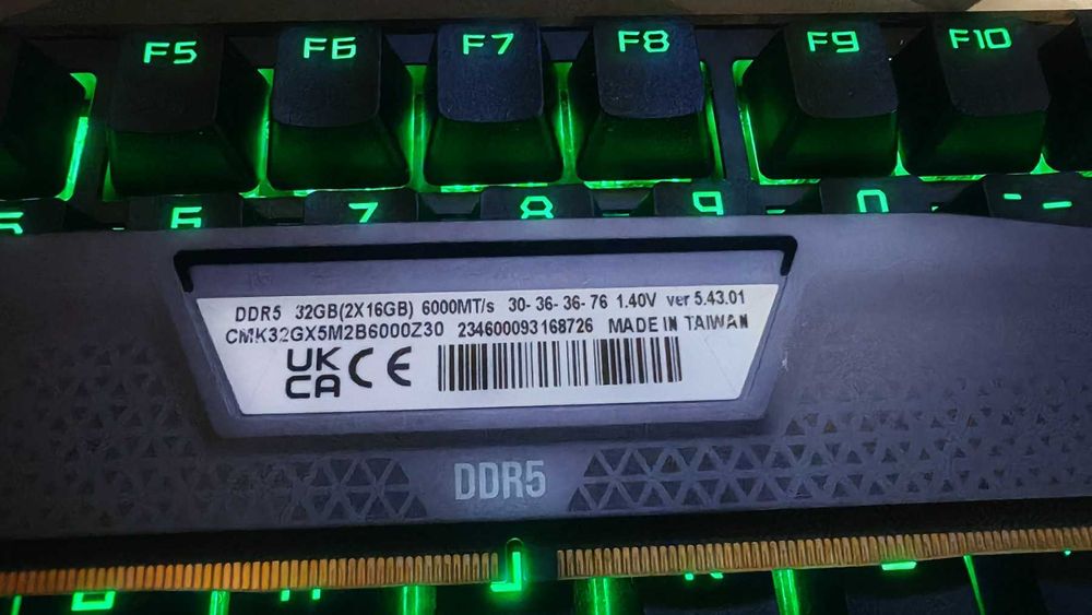 Рам памет Corsair Vengeance 1x16GB 16GB  6000Mhz DDR5 CL30