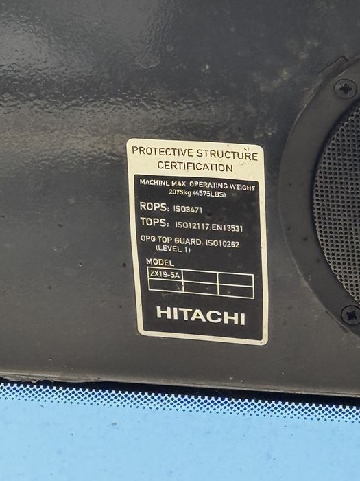 Mini excavator Hitachi ZX19-5A – 630 ore reale – Ciocan hidraulic