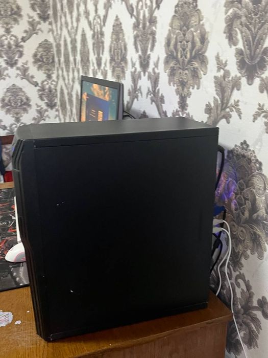 Компютер сотилади