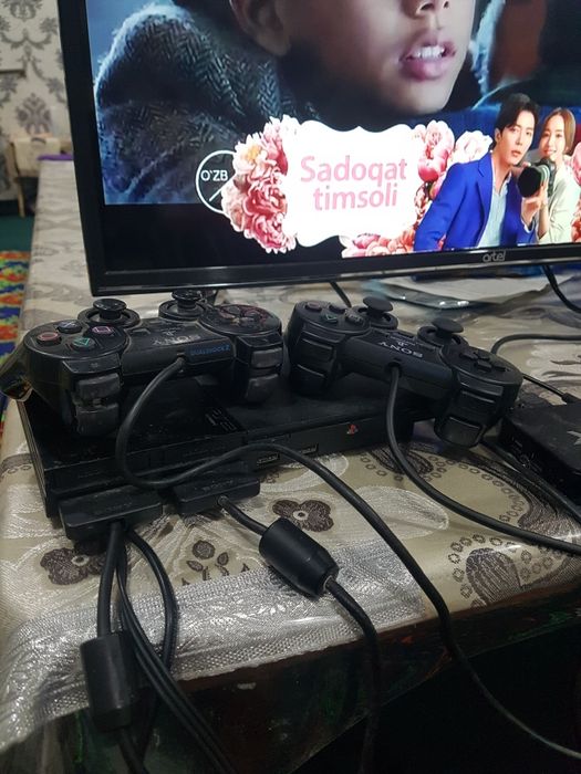 PS2 sotiladi ishlashiga javob aybi yoq