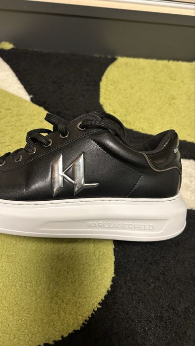 Обвуки Karl lagerfeld