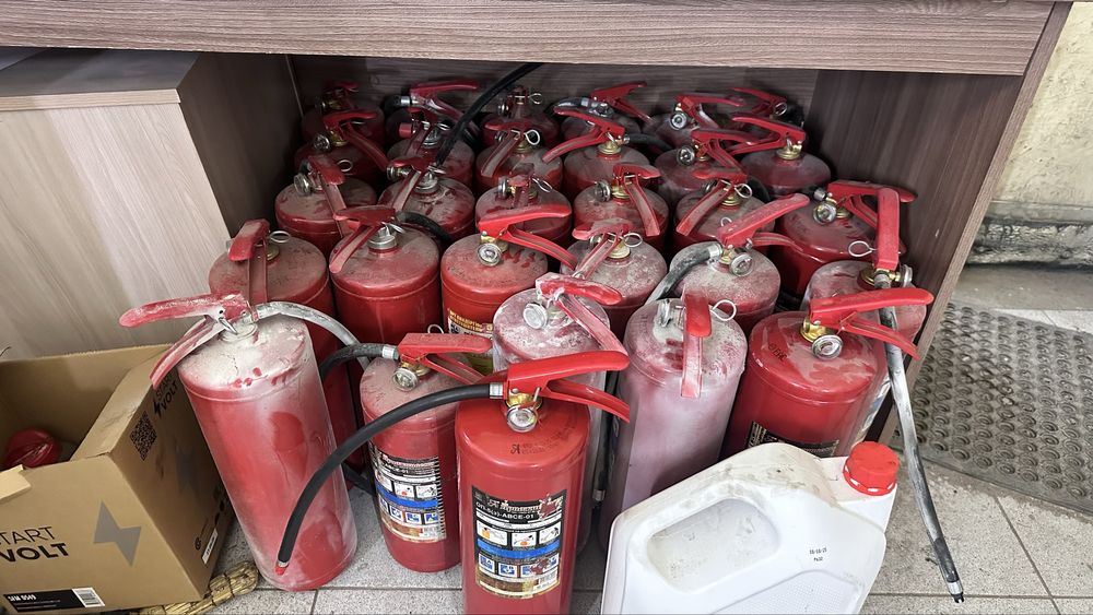 Огнетушители, 10 кг