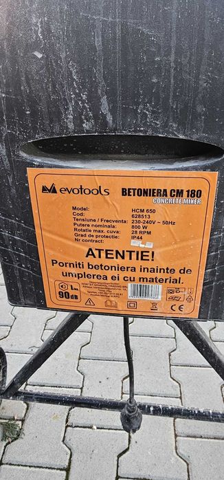 Betoniera 180 L pentru inchiriat