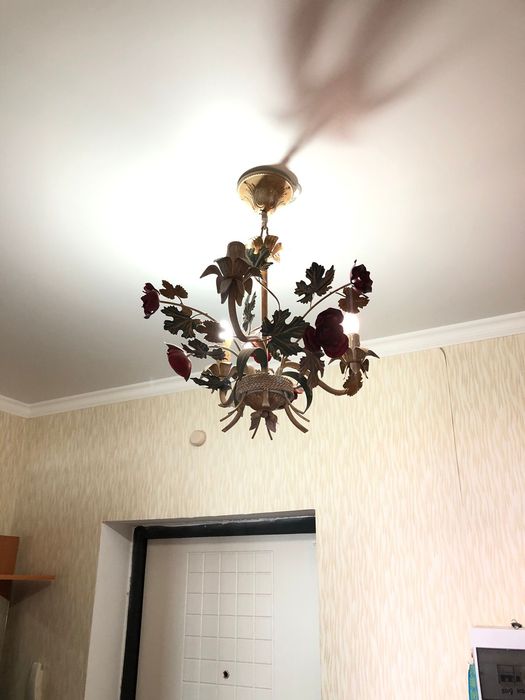 Дизайнерские люстры 4 штуки