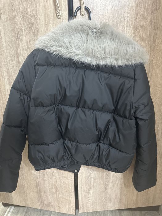 продам укороченную куртку демисезон