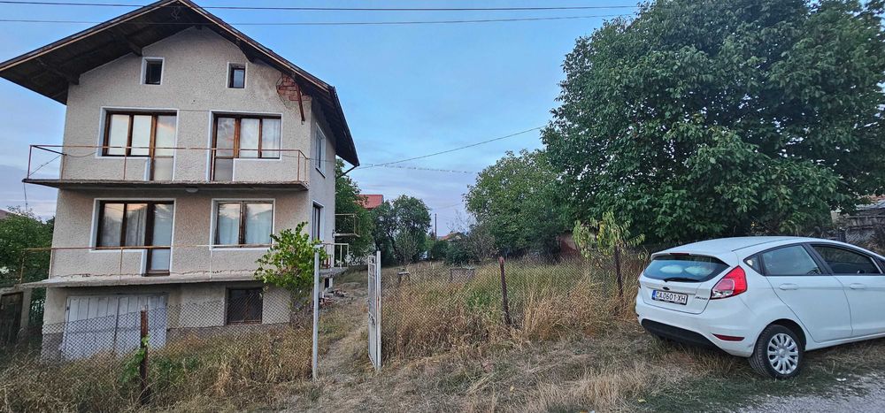 Продава се Къща в с. Ярджиловци, Област Перник - 90 кв.м за 989 €/кв.м - Снимка #1