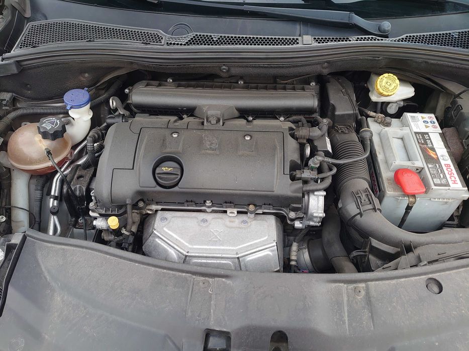 Peugeot 2008 1.6 Feline