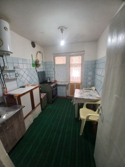 Арендага 1 хона 2 этаж Гагарина Богишамолда жойлашган.Агентство