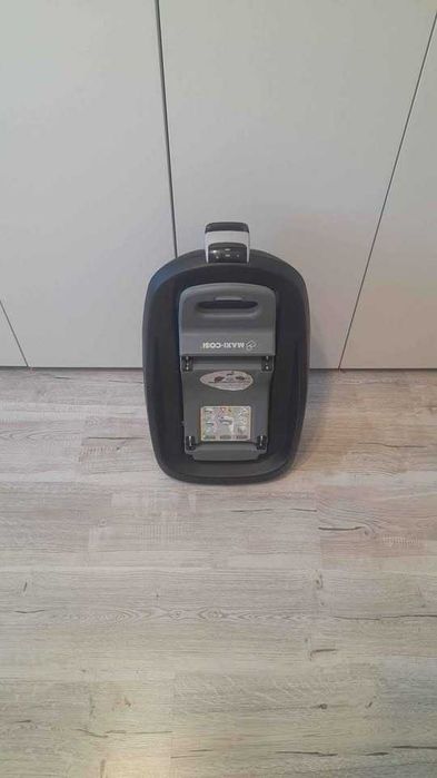 Scoica Maxi Cosi Cabriofix plus talpa familyfix isofix