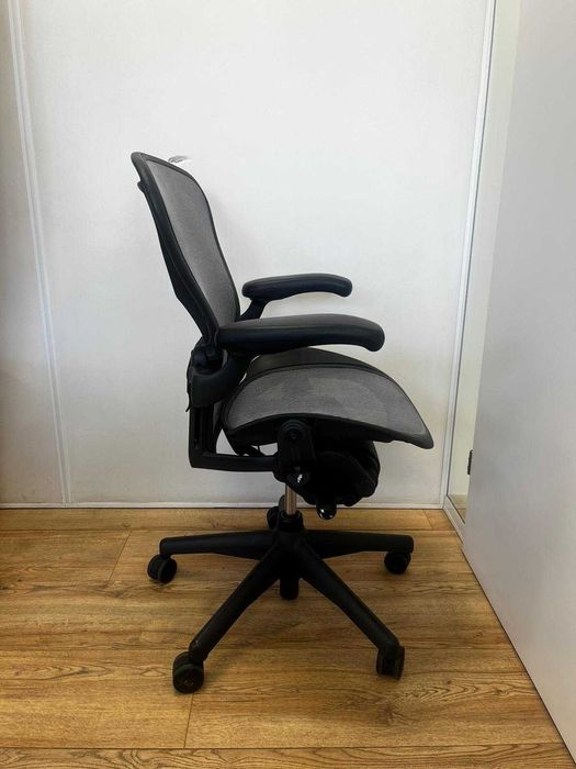 Refurbished Herman Miller Aeron Carbon