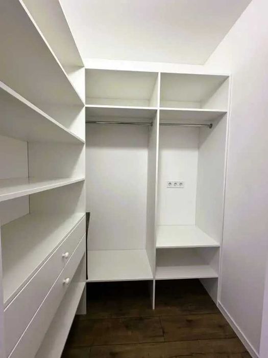 Дава се под наем Двустаен апартамент в София, Зона Б-18 - 56 кв.м за 484.5 € - Снимка #2