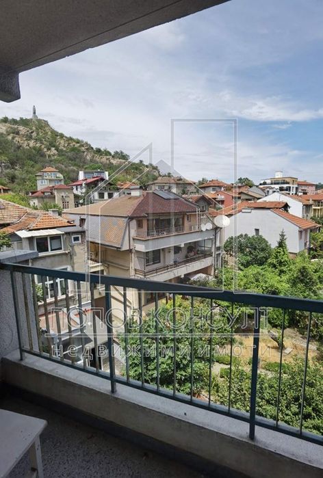 Продава се Тристаен апартамент в Пловдив, Младежки Хълм - 80 кв.м за 2188 €/кв.м - Снимка #1