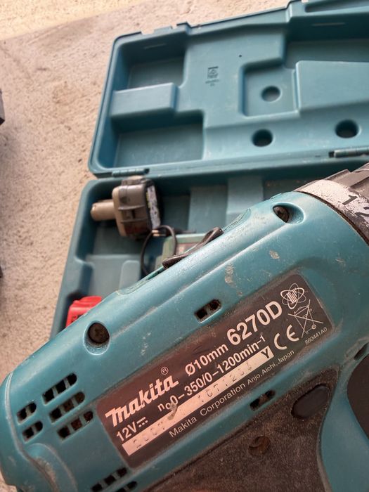 Винтоверт  Makita 12v