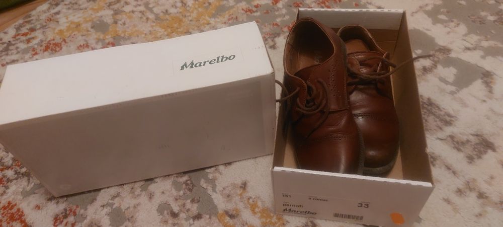 Vând pantofi copii stare foarte bunaa