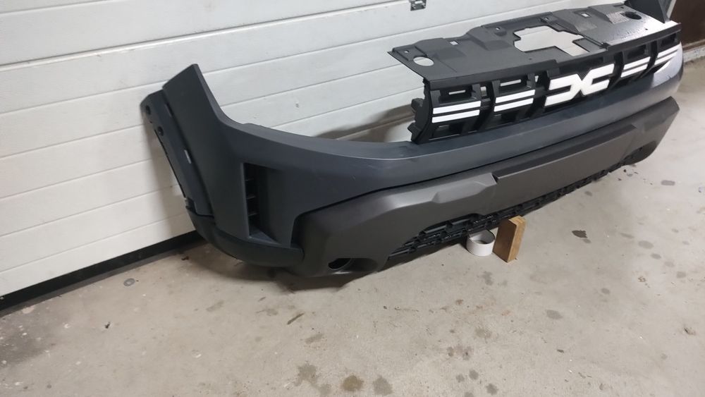 Bara fata Duster 3 2025