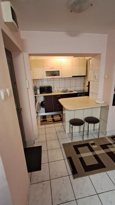 Apartament 2 camere de inchiriat
