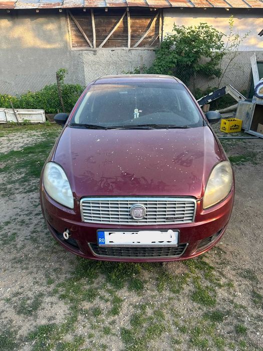 Dezmembrez Fiat Linea 1.3 2007