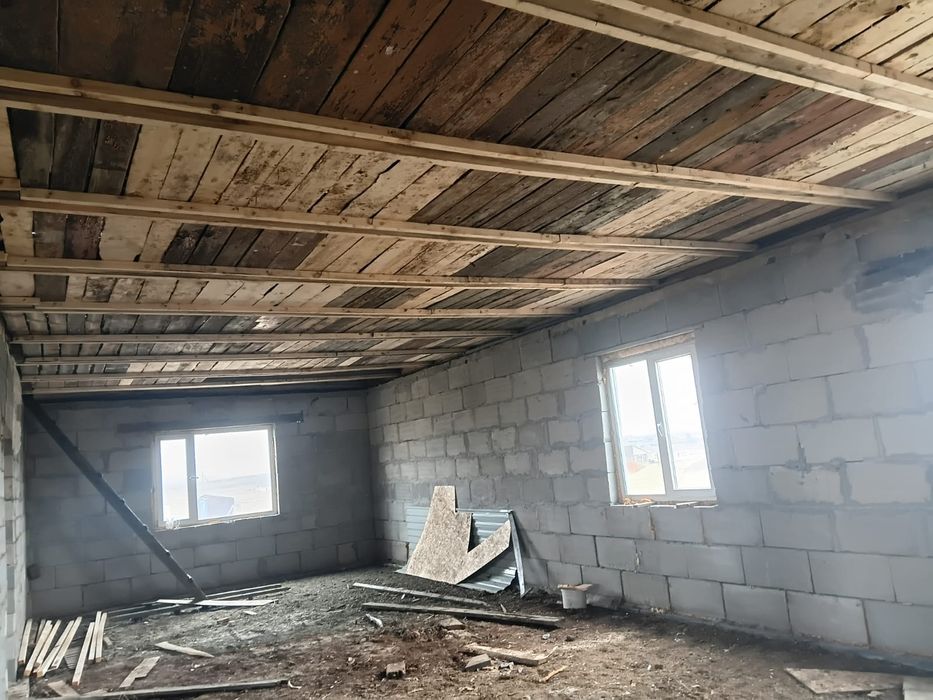 Продам недостроенный дом