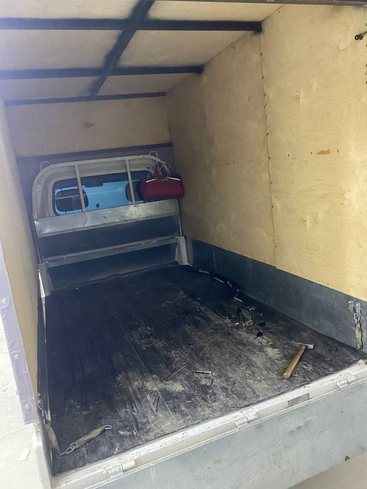 laboga orqa bortley tent sotiladi