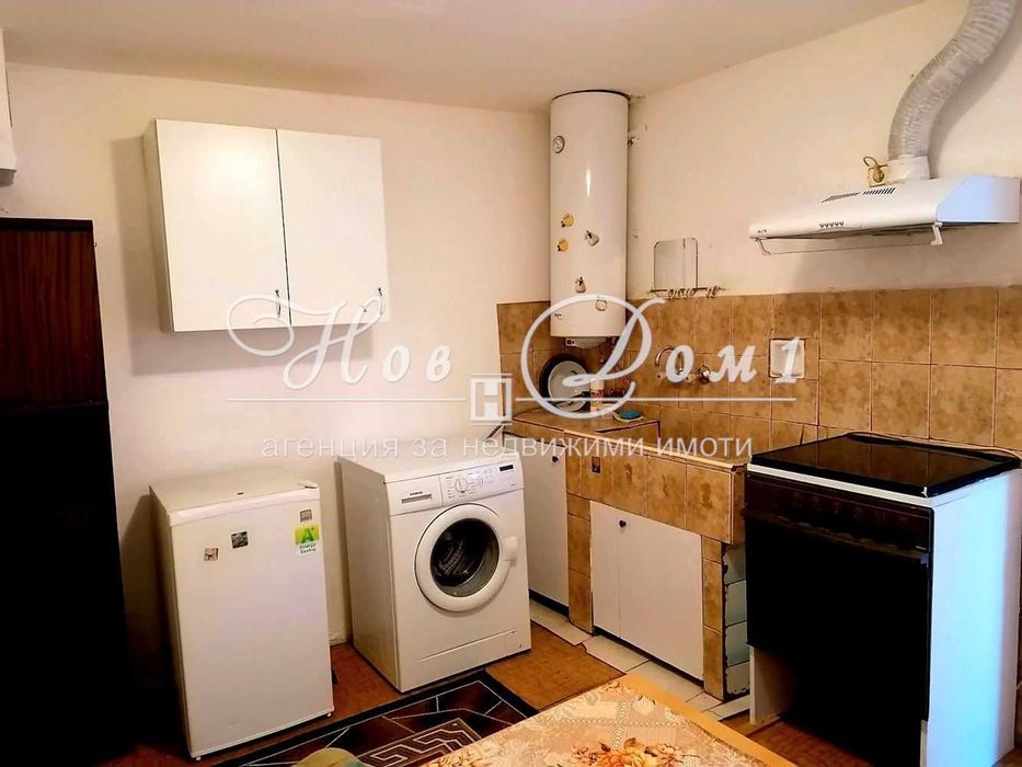 Дава се под наем Двустаен апартамент в Варна, Цветен квартал - 39 кв.м за 229.5 € - Снимка #1