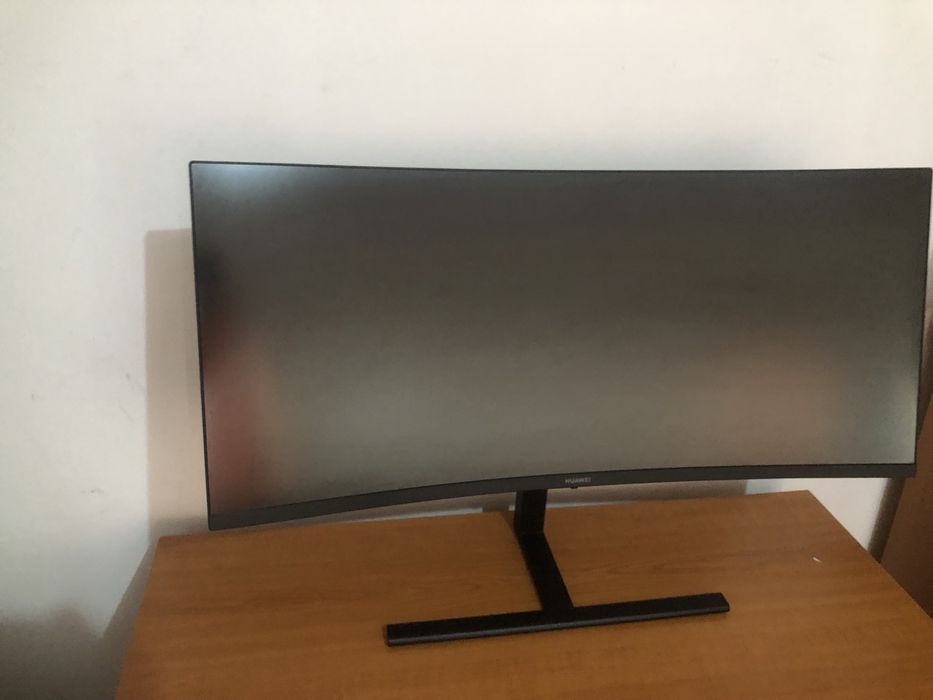 Huawei MateView GT 34" Curbat | WQHD | 165Hz | Ultrawide | Stare Excelentă