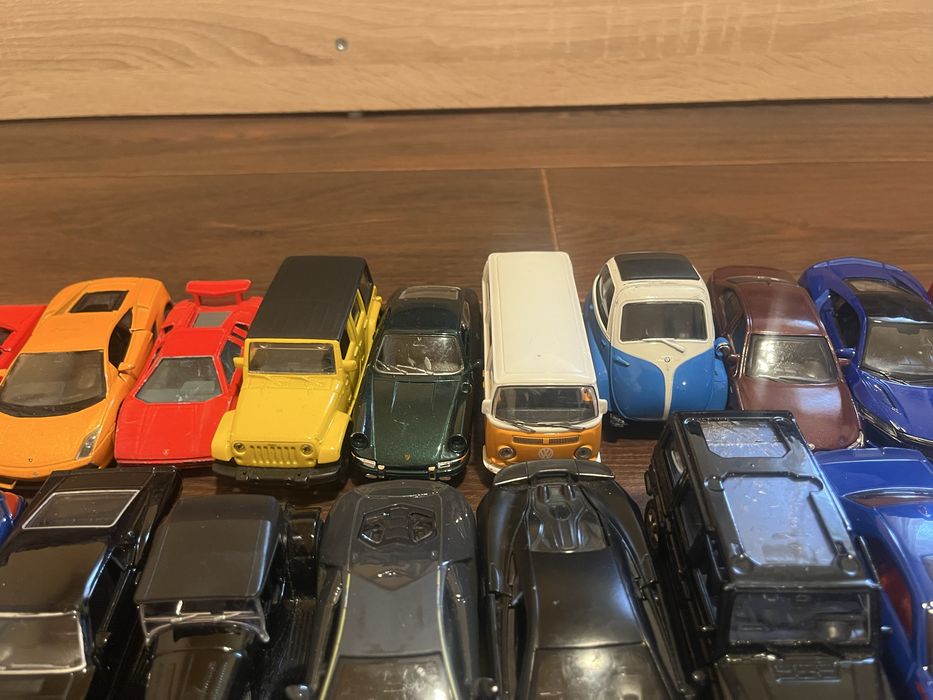 Метални колички големи