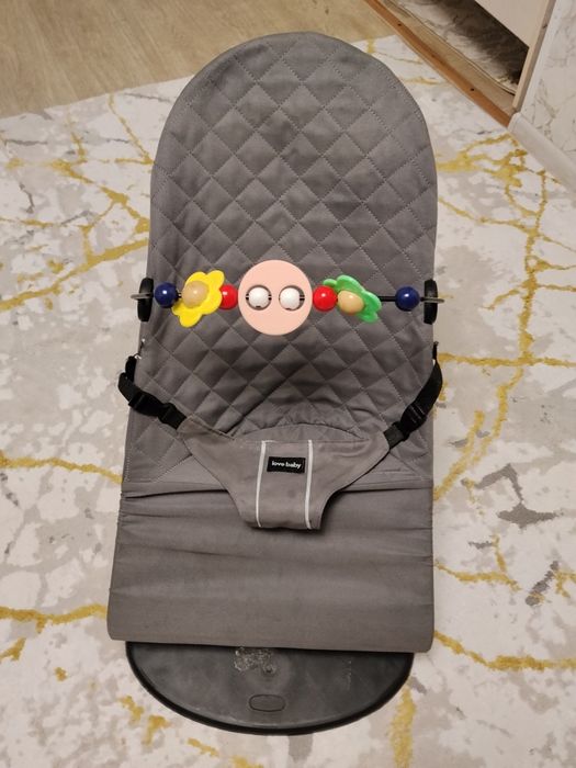 Продам детскую Шезлонг 2500