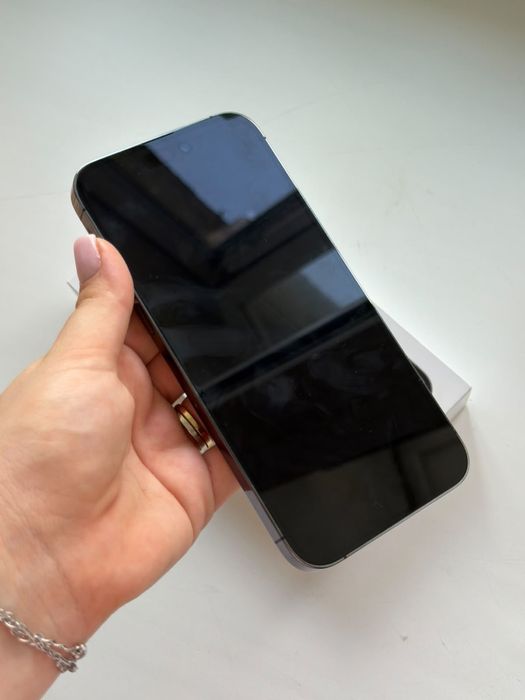 Продам IPhone 14 pro max 256gb