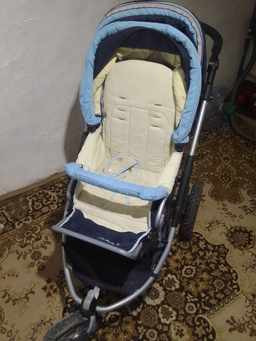 Продам детскую каляску