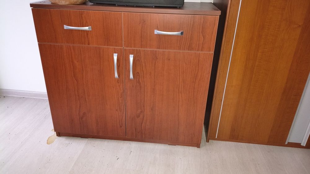 Mobilă bucătărie complet utilată nouă