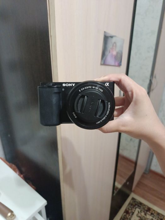 Камера- SONY ZV-E10