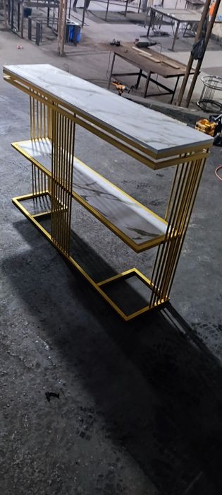 Консоль в стиле лофт