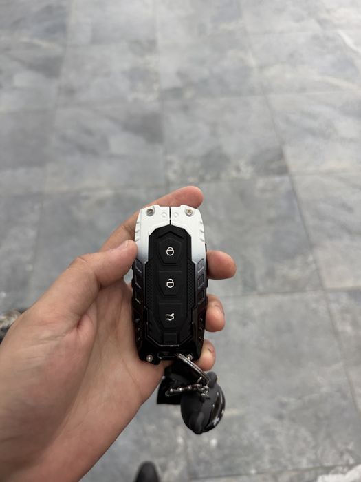 Kia or Geely EX5 EM-I