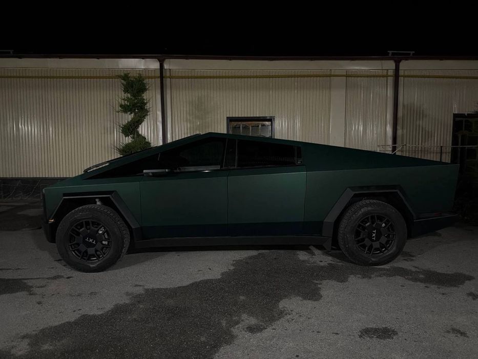 Tesla Cybertruck