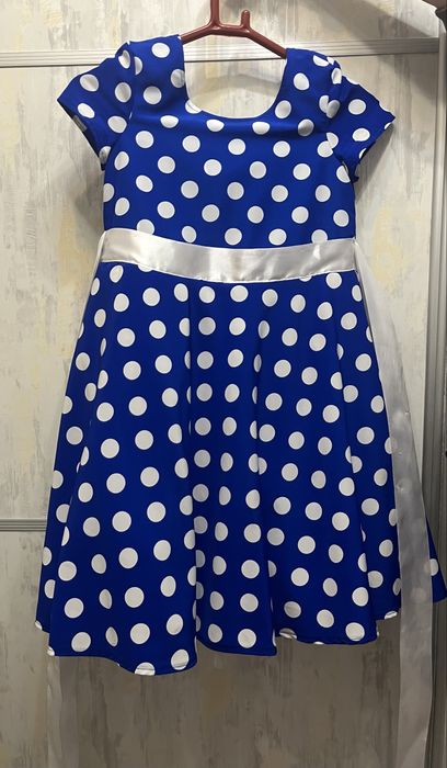 Платье в стиле ретро