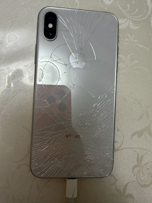 iPhone X б/у белый