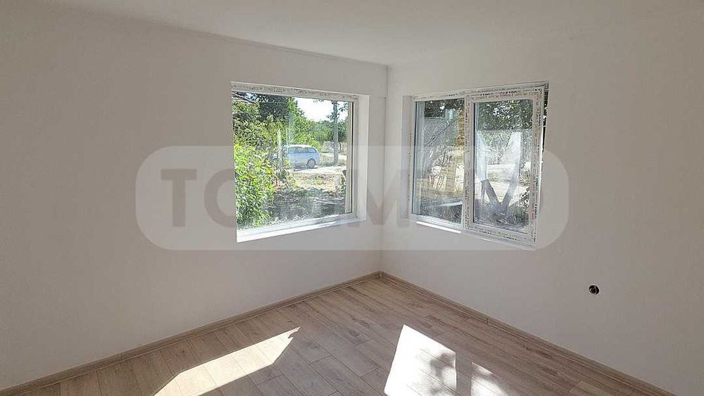 Продава се Къща в с. Червенци, Област Варна - 120 кв.м за 319 €/кв.м - Снимка #9