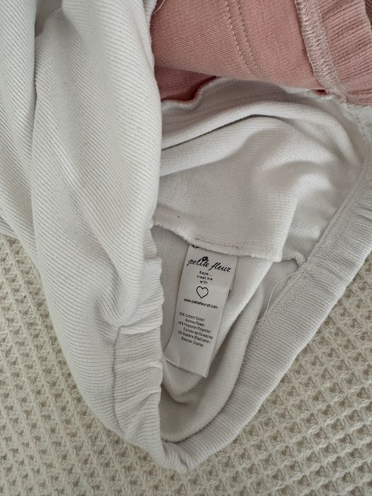 Спортно-елегантен комплет панталон и блуза на Petite Fleur за момиче