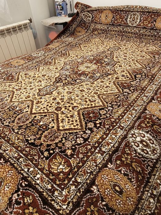 Персийски килим нов