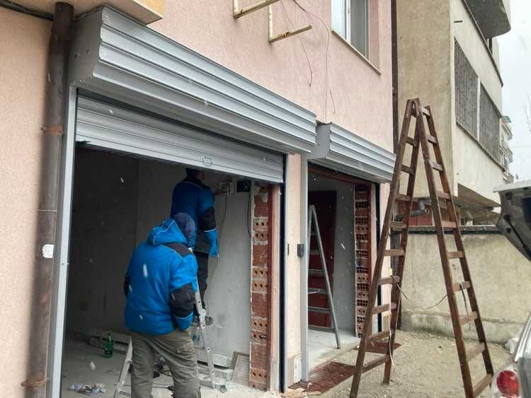 атоматизиране на ролетни, секционни и други врати и щори