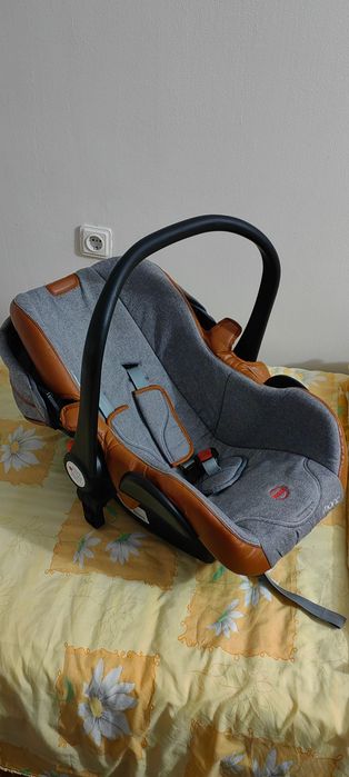 Столче за кола 0-9кг.