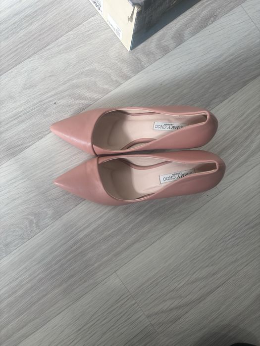 Туфли на каблуках