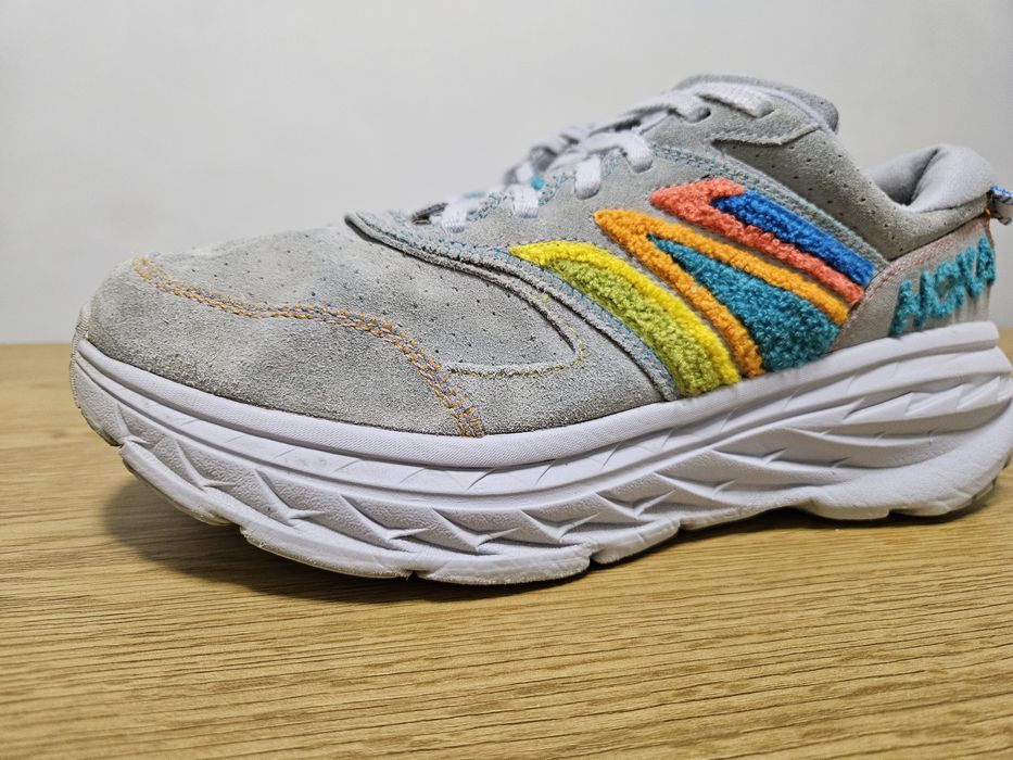 Hoka bondi Embroidery - маратонки
