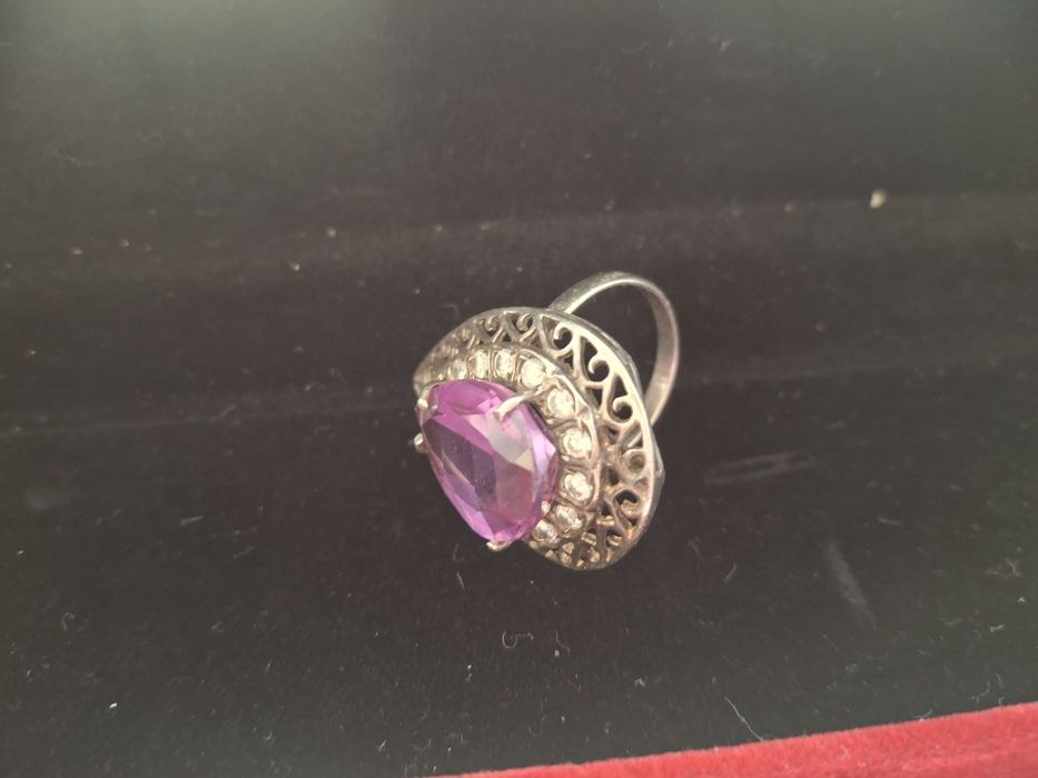 Серебряное кольцо