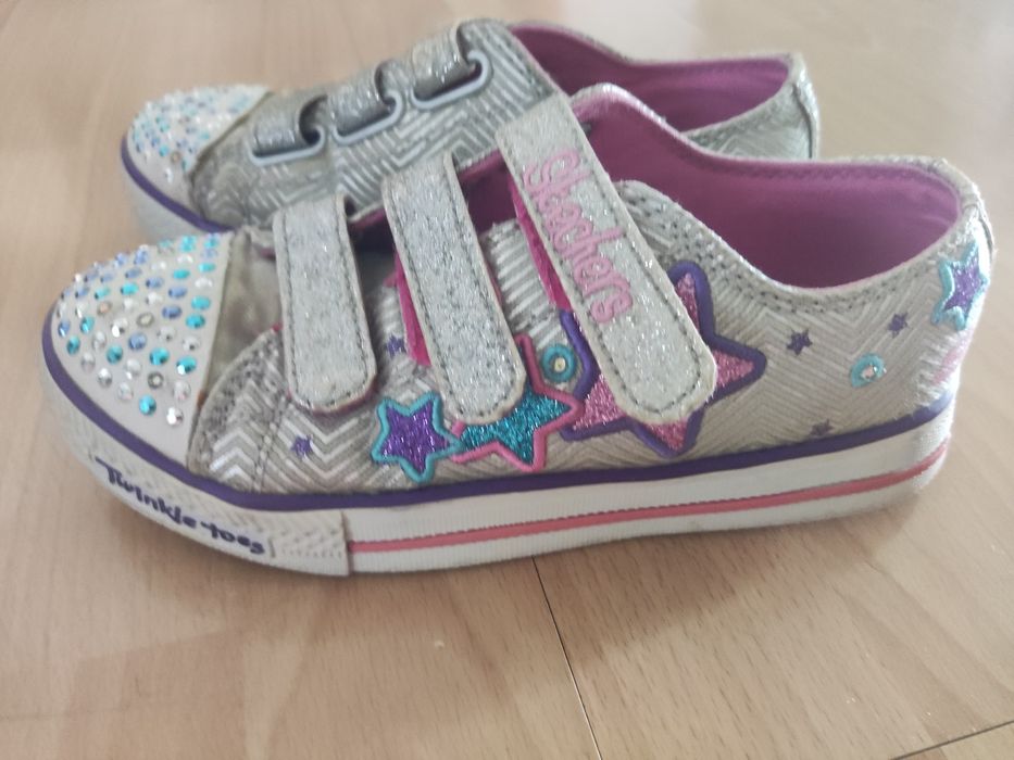 Слипоны 32 и кеды чекерс и гуливер