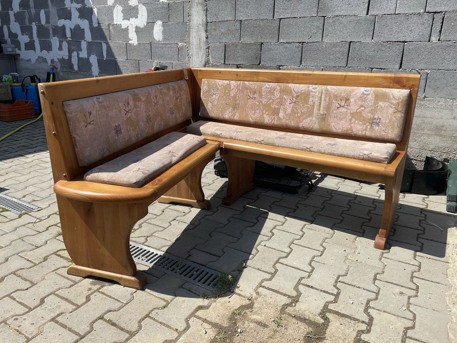 Ъглови Сепарета от дърво