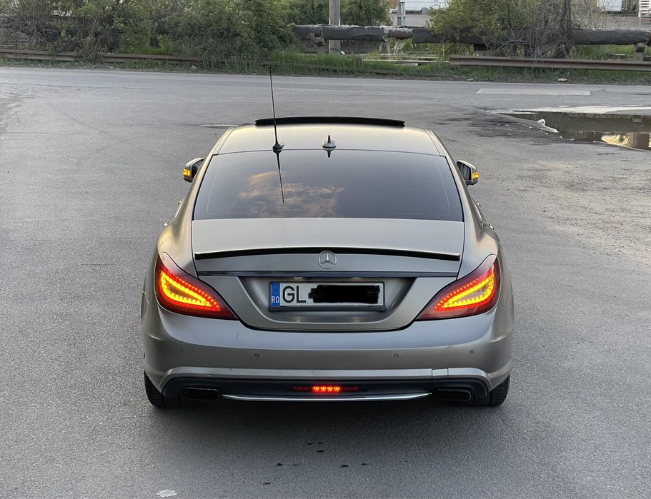 Mercedes CLS / tableta / ambilight / vopsea originala