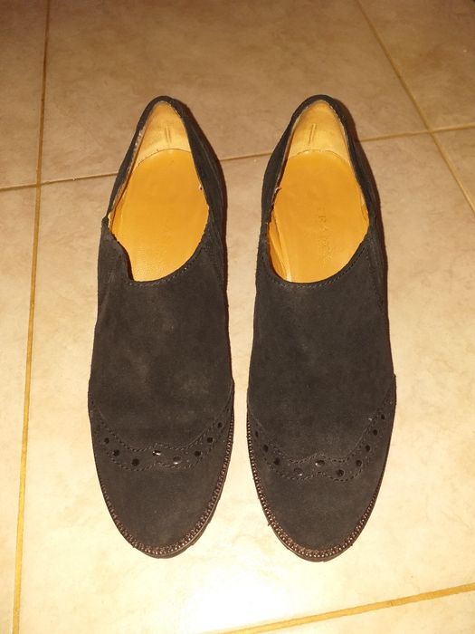 Pantofi cu toc piele întoarsă